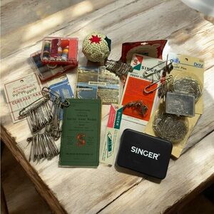 Misc Lot Of Sewing Notions
